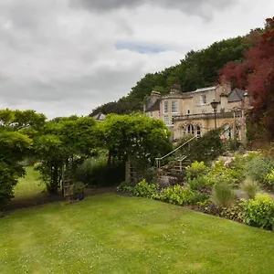 5* Bed & Breakfast Paradise House
