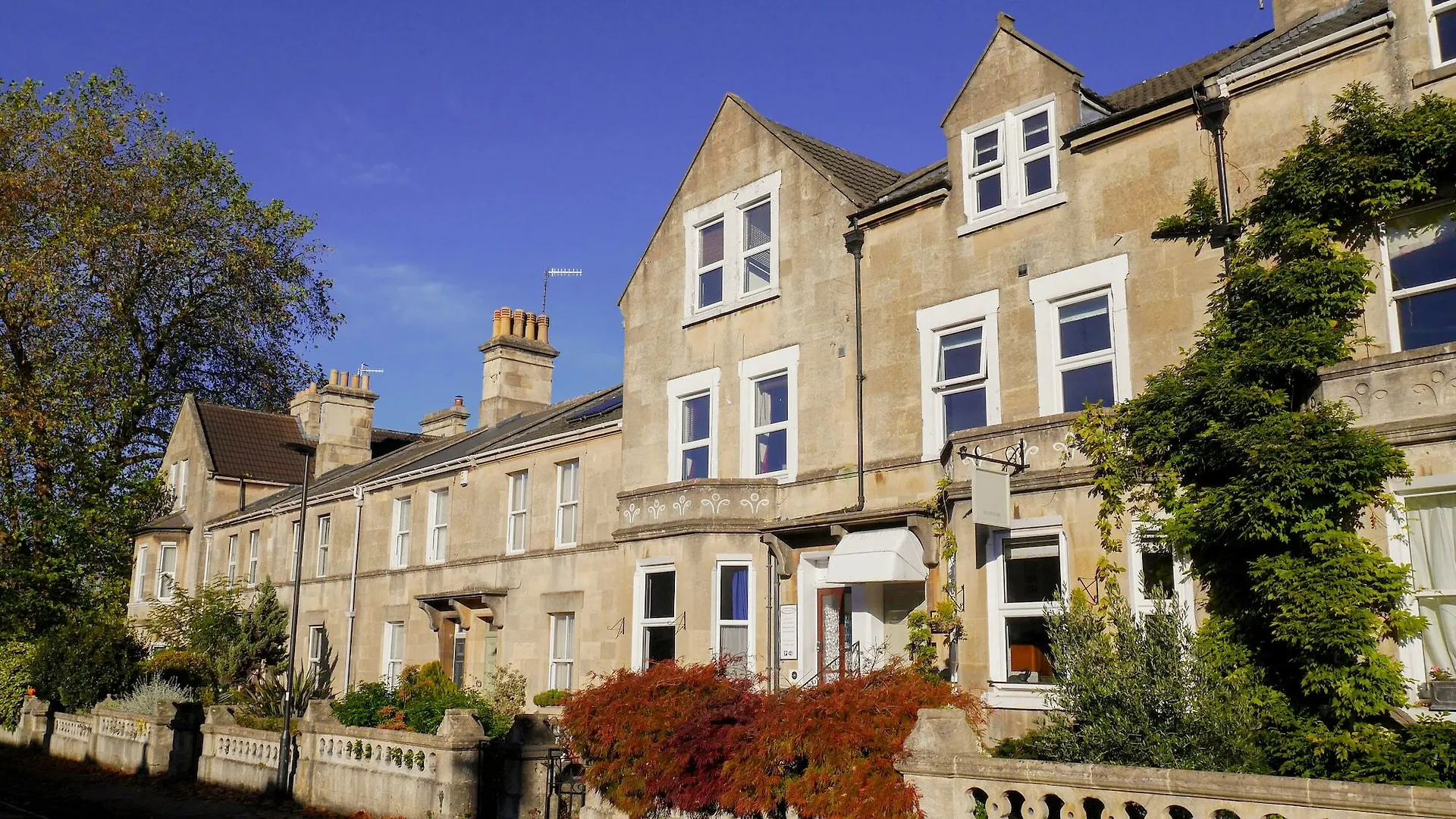 Lynwood House Hotel Bath